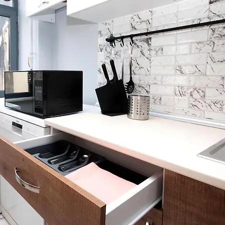 044 Purtelas - Cihangir Modern - Economic Flat * Κωνσταντινούπολη