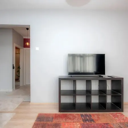 044 Purtelas - Cihangir Modern - Economic Flat Κωνσταντινούπολη